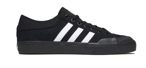 Adidas matchcourt suede